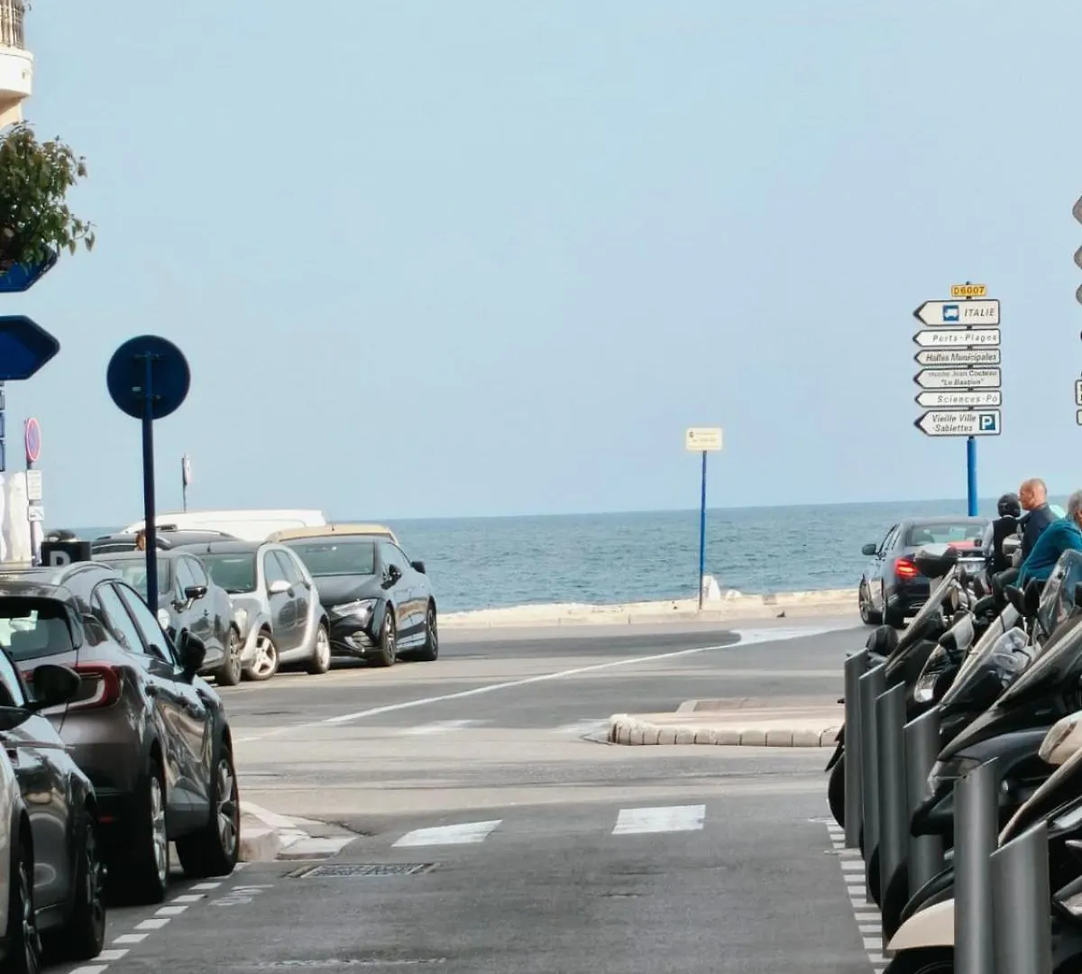 La Residence Du Casino Menton 0*,